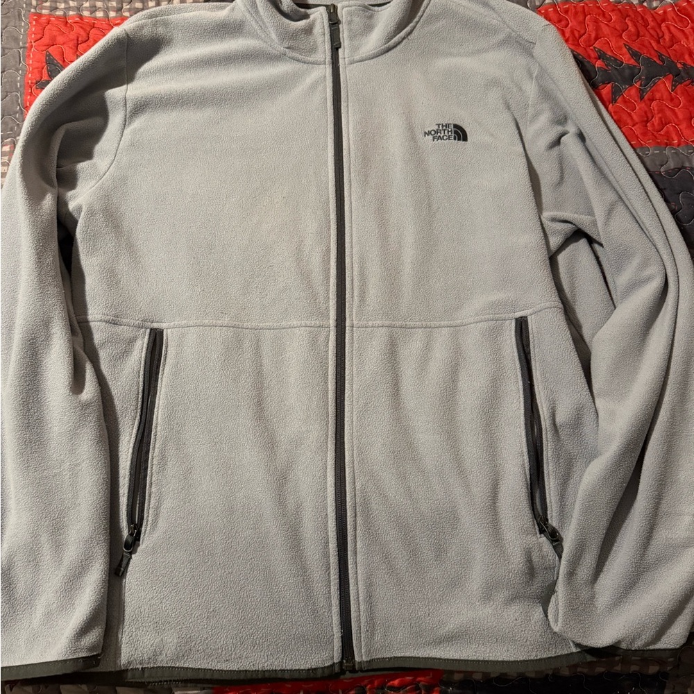 The North Face Men's Light Gray Performance Jacket